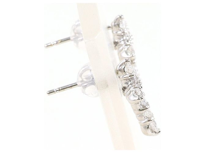 Autre Marque Orecchini a lobo in oro bianco 18K e diamanti - vista 2