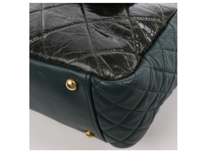 Borsa a tracolla Chanel Reissue Accordion in pelle matelassé mix Verde - vista 9