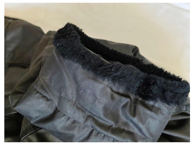 Giacca invernale in pelle nera Mac Douglas foderata in shearling - vista 16