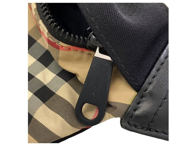 Borsa a tracolla Burberry Check in tela nylon beige - vista 10