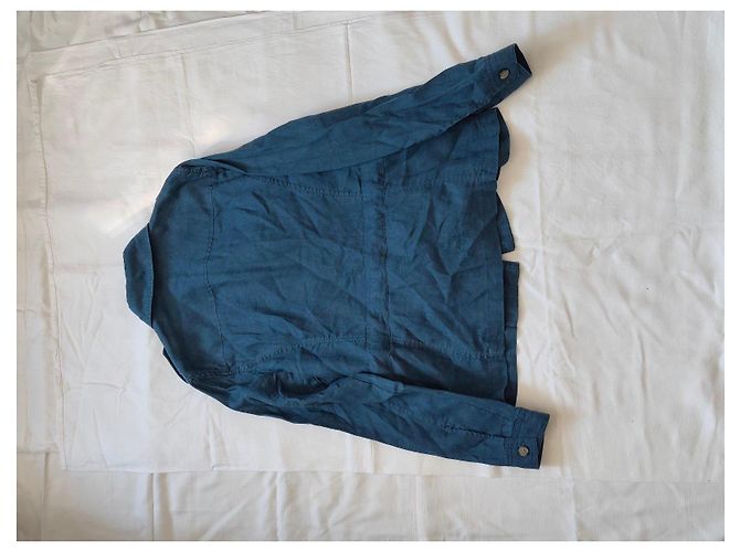 CAROLL Blaue Jeansjacke mit Bindegürtel - Ansicht 3