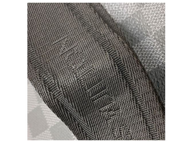 Borsa Sling Louis Vuitton Damier Graphite - vista 14