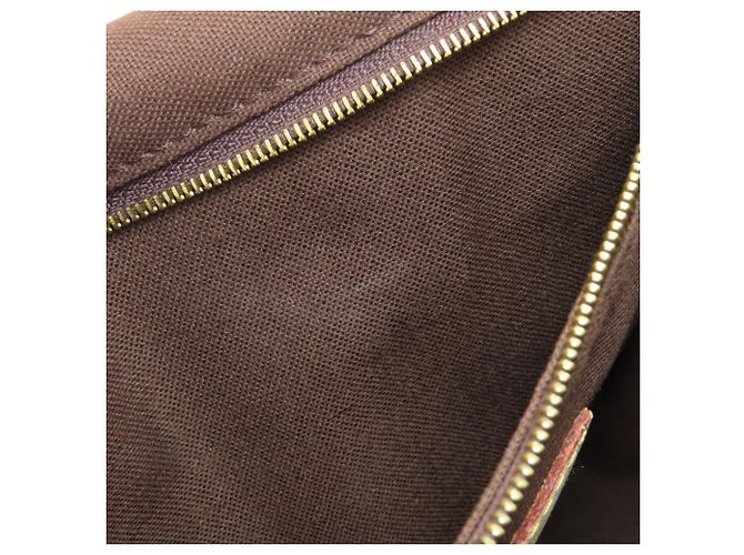 Borsa a tracolla Louis Vuitton Menilmontant PM - vista 8