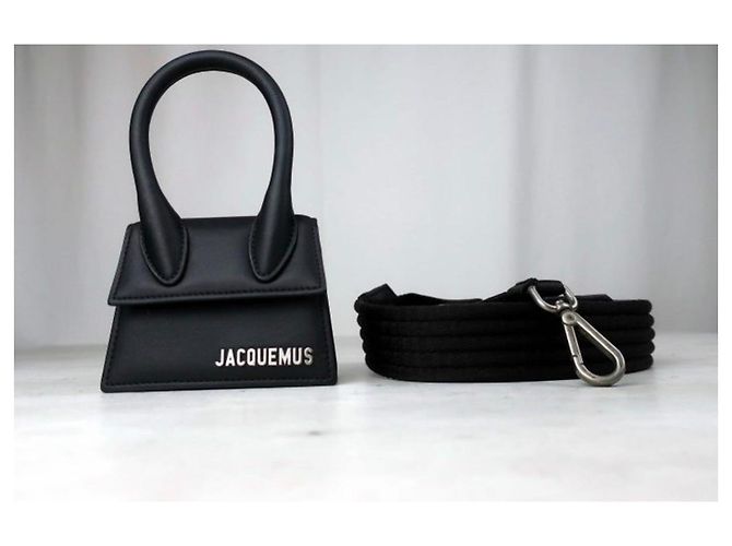 Mini borsa Jacquemus in pelle nera - vista 4