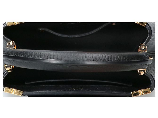 Borsa 2-Way Louis Vuitton Capucines MINI in pelle Taurillon - vista 6