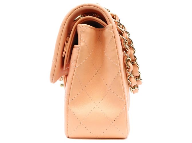 Borsa a tracolla Chanel AO1113 in pelle d'agnello matelassé rosa salmone - vista 2