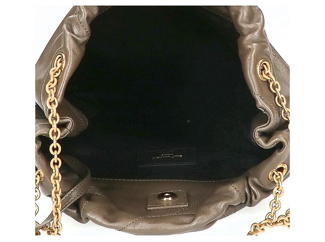Bolsa de Ombro Yves Saint Laurent em Pele de Cordeiro Khaki - vista 6