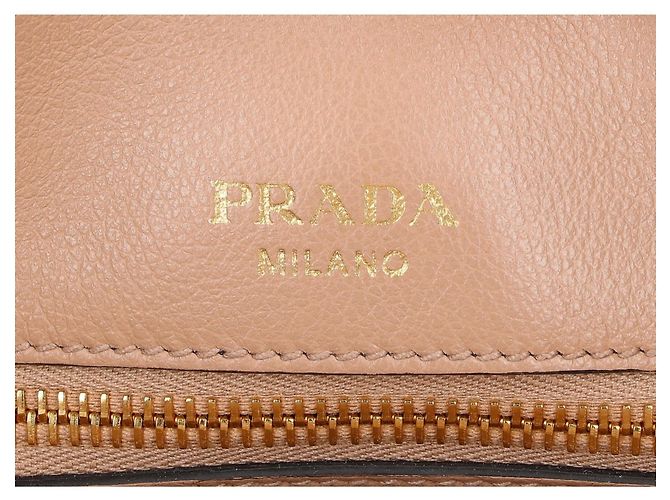 Prada 1BA579 Grace Handtasche aus Kalbleder mit geprägtem Logo - Ansicht 8
