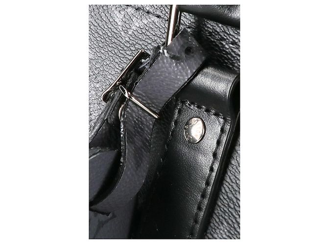 Borsa Louis Vuitton Monogram Eclipse Keepall Bandoulière 25 - vista 8