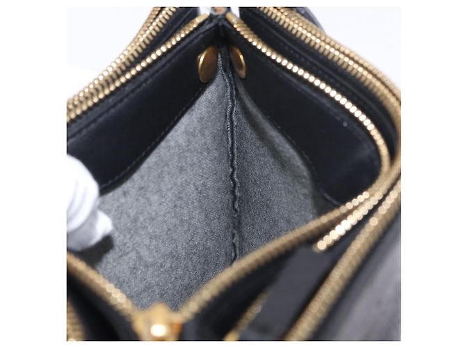 Céline CELINE Trio Shoulder Bag Leather Black Gold Tone - vista 29