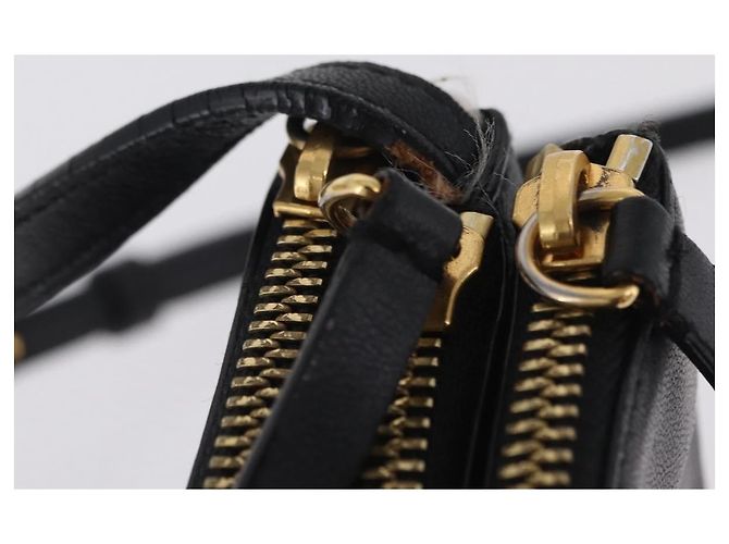 Céline CELINE Trio Shoulder Bag Leather Black Gold Tone - vista 8