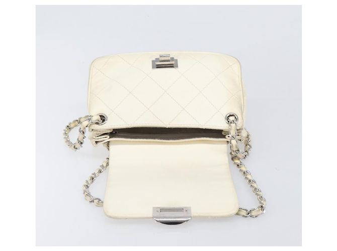 CHANEL Chain Shoulder Bag Leather Beige Silver CC - vista 23
