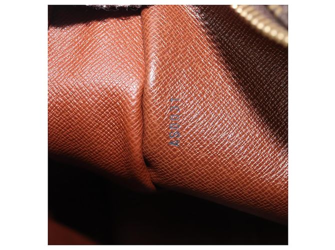 LOUIS VUITTON Monogram Boulogne 30 Shoulder Bag M51265 LV - vista 12