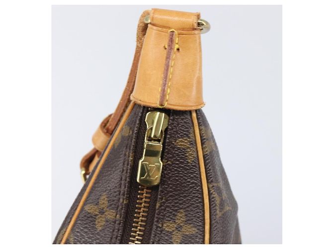 LOUIS VUITTON Monogram Boulogne 30 Shoulder Bag M51265 LV - vista 19