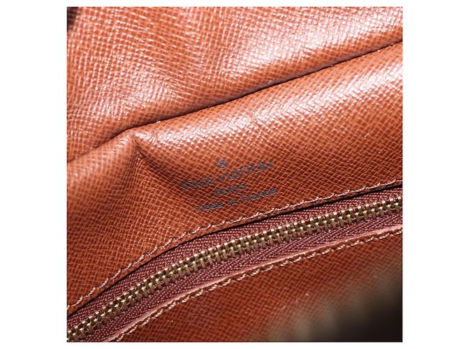 LOUIS VUITTON Monogram Boulogne 30 Shoulder Bag M51265 LV - vista 20