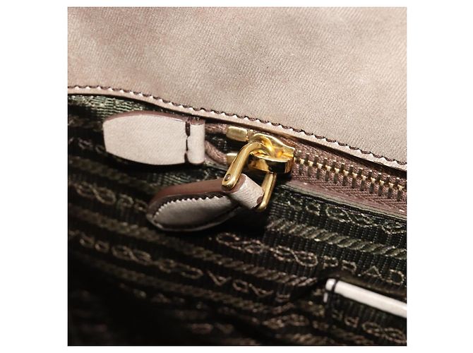 PRADA Hand Bag Patent Beige Gold Tone - vista 24