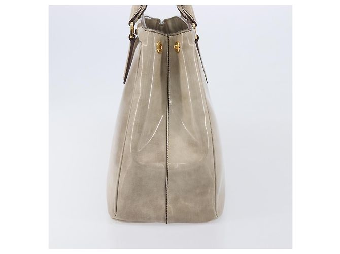 PRADA Hand Bag Patent Beige Gold Tone - vista 3