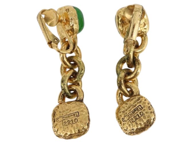 CHANEL Earring metal Gold Tone CC - vista 3