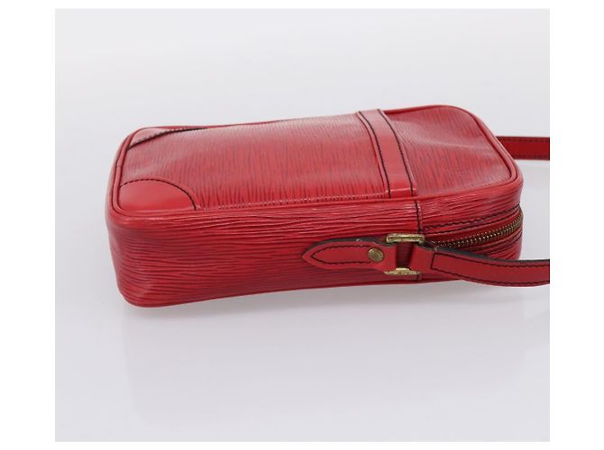 LOUIS VUITTON Epi Danube Shoulder Bag Red M45637 LV - vista 4