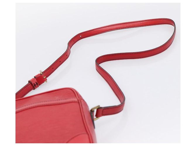 LOUIS VUITTON Epi Danube Shoulder Bag Red M45637 LV - vista 8