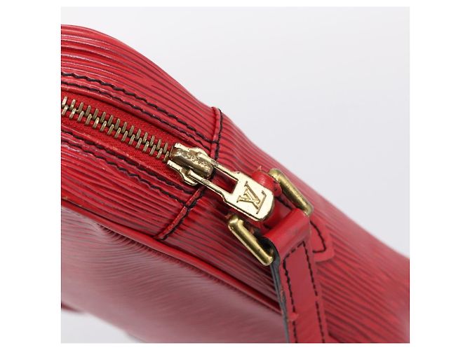 LOUIS VUITTON Epi Danube Shoulder Bag Red M45637 LV - vista 9