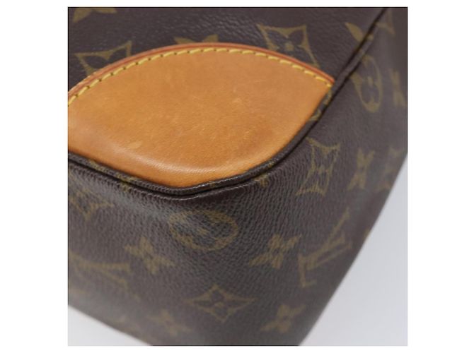 LOUIS VUITTON Monogram Boulogne 35 Shoulder Bag M51260 LV - vista 18