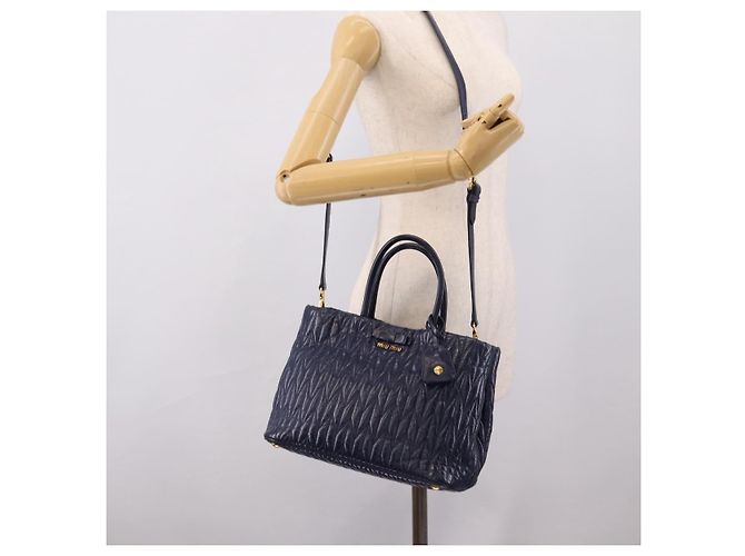 Miu Miu Matelasse Hand Bag Leather 2way Blue Gold Tone - vista 29