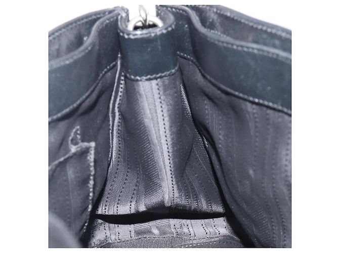 Salvatore Ferragamo Gancini Hand Bag Leather Black Silver - vista 24