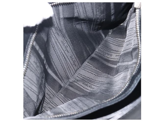 Salvatore Ferragamo Gancini Hand Bag Leather Black Silver - vista 26