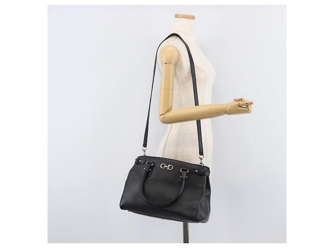 Salvatore Ferragamo Gancini Hand Bag Leather Black Silver - vista 28