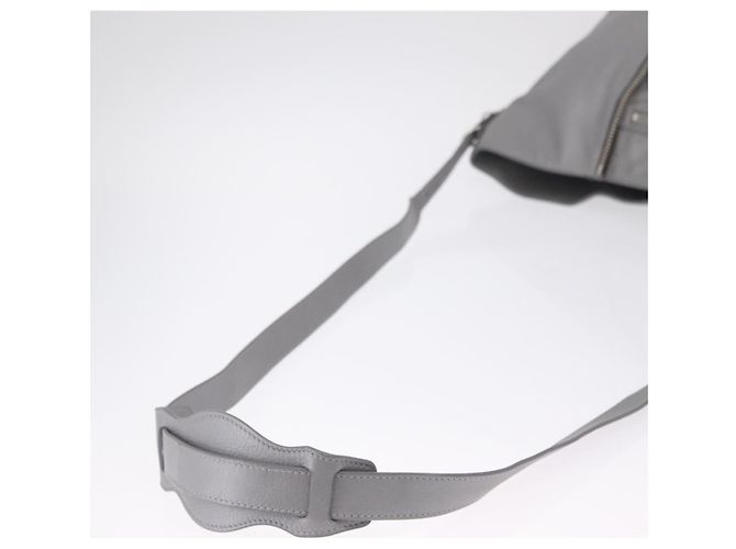 Balenciaga Paper Drop Bucket Shoulder Bag Leather Silver 357327 - vista 7