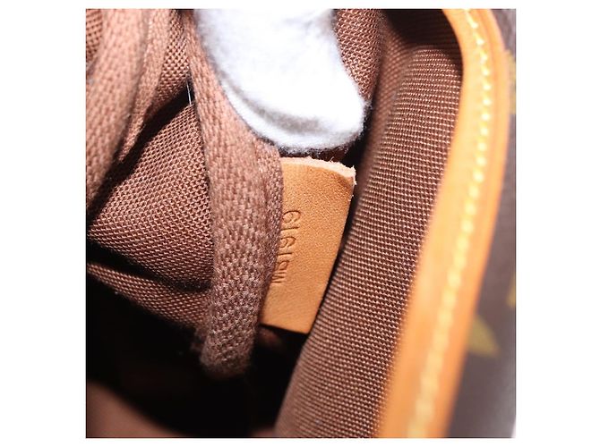 LOUIS VUITTON Monogram Saumur 30 Shoulder Bag M42256 LV - vista 12