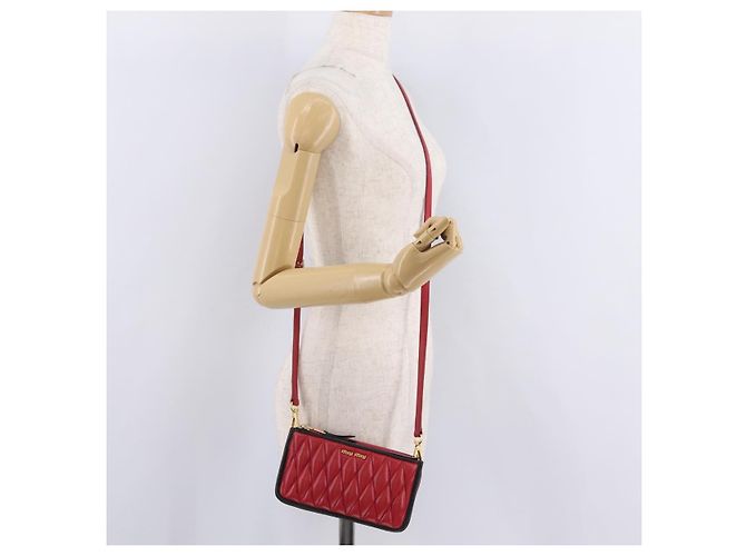 Miu Miu Chain Shoulder Bag Leather 2way Red Gold - vista 30