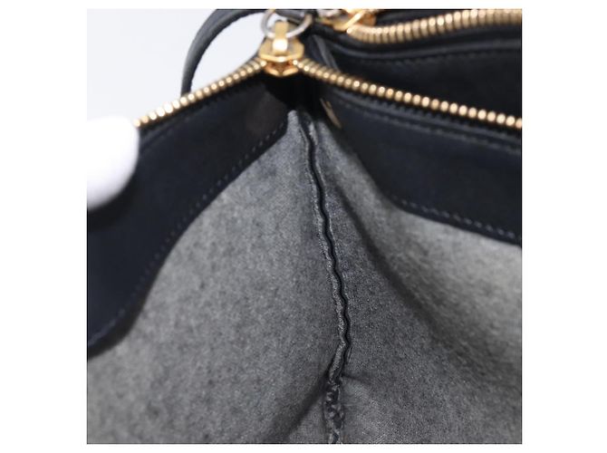 Céline CELINE Trio Shoulder Bag Leather Black Gold - vista 21