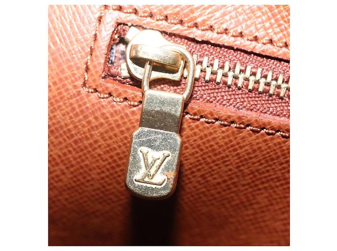 LOUIS VUITTON Monogram Marly Dragonne GM Clutch Bag M51825 LV - vista 24