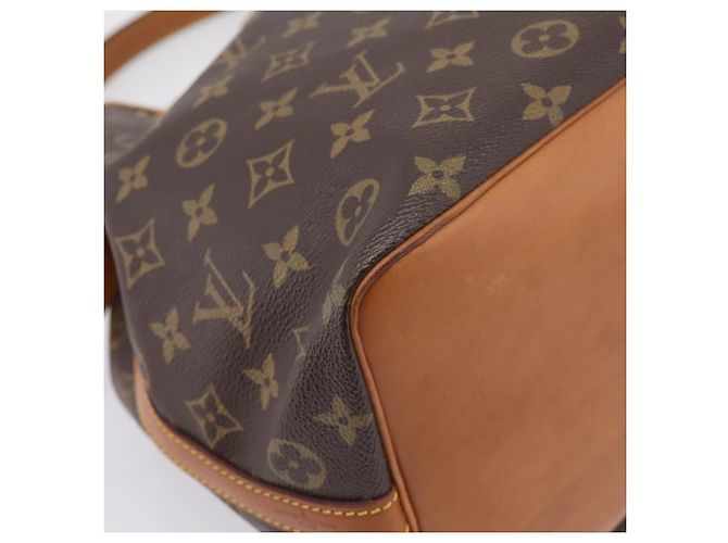 LOUIS VUITTON Monogram Petit Noe Shoulder Bag M42226 LV - vista 18