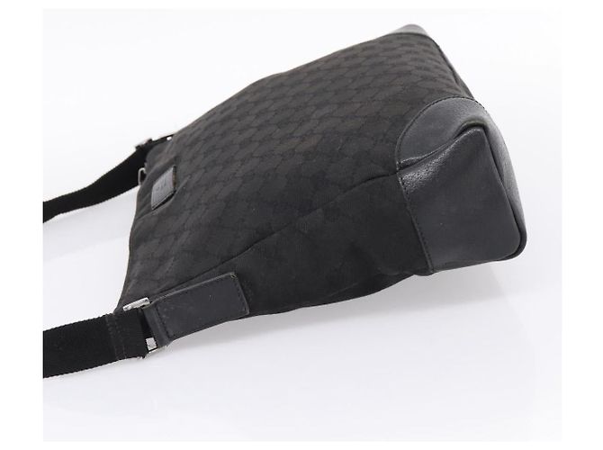 GUCCI GG Canvas Shoulder Bag Black Silver 110054 - vista 3