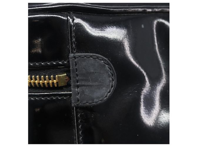 CHANEL COCO Mark Cosmetic Pouch patent Black Gold Tone CC - vista 15