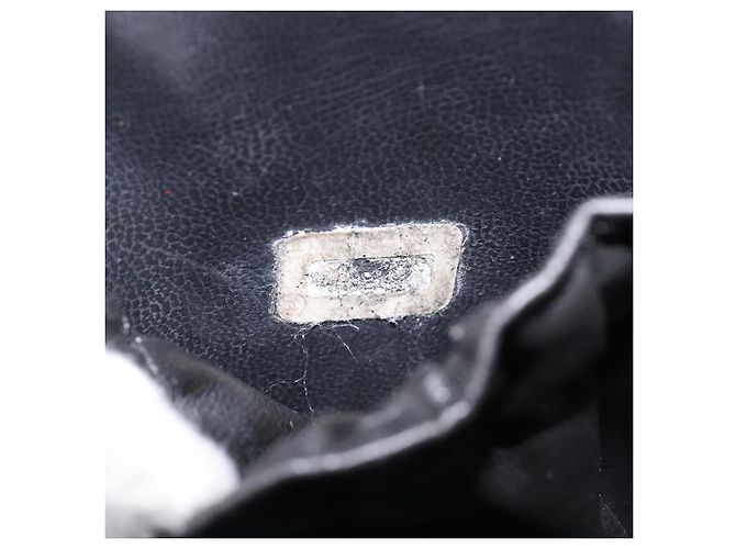 CHANEL COCO Mark Cosmetic Pouch patent Black Gold Tone CC - vista 23