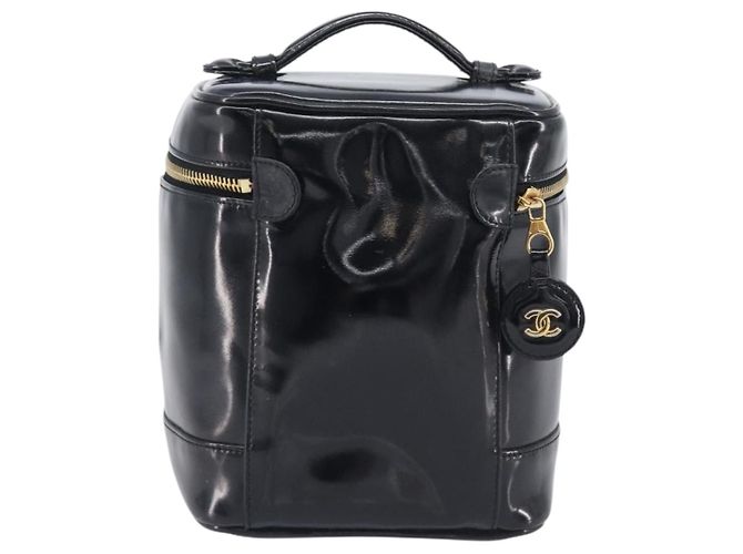 CHANEL COCO Mark Cosmetic Pouch patent Black Gold Tone CC - vista 3