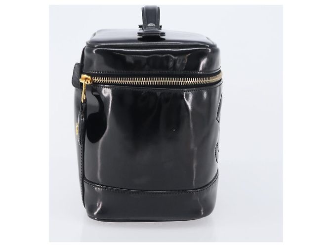 CHANEL COCO Mark Cosmetic Pouch patent Black Gold Tone CC - vista 5