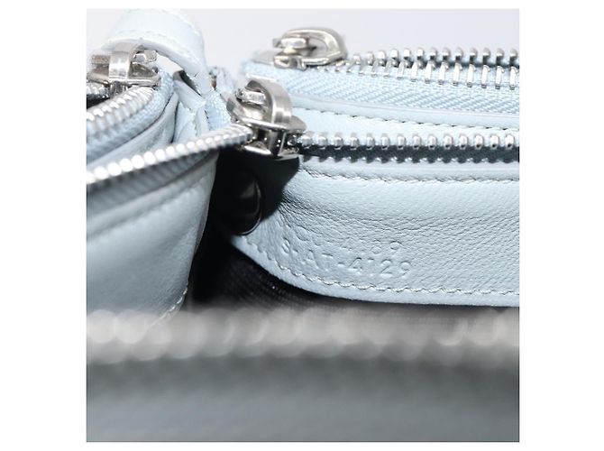 LOUIS VUITTON Trio Shoulder Bag Leather Light Blue Silver LV - vista 24