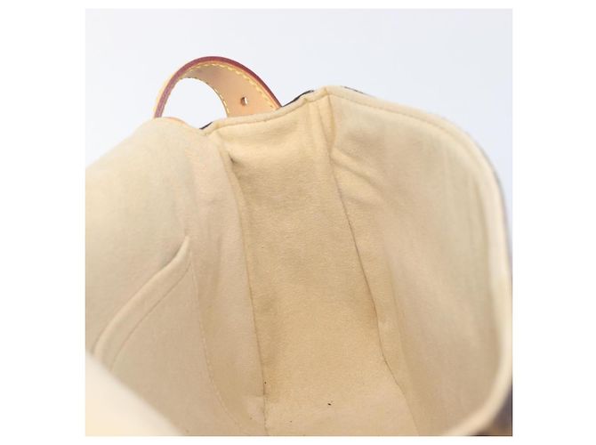 LOUIS VUITTON Monogram Hudson PM Shoulder Bag M40027 LV - vista 24
