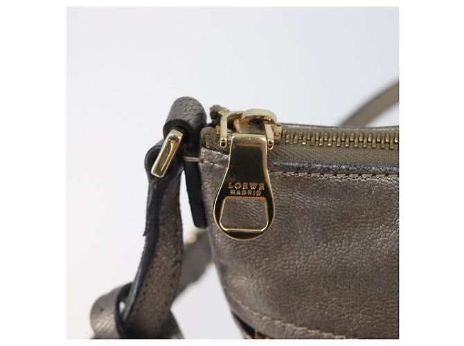 LOEWE Shoulder Bag Leather Gold - vista 22
