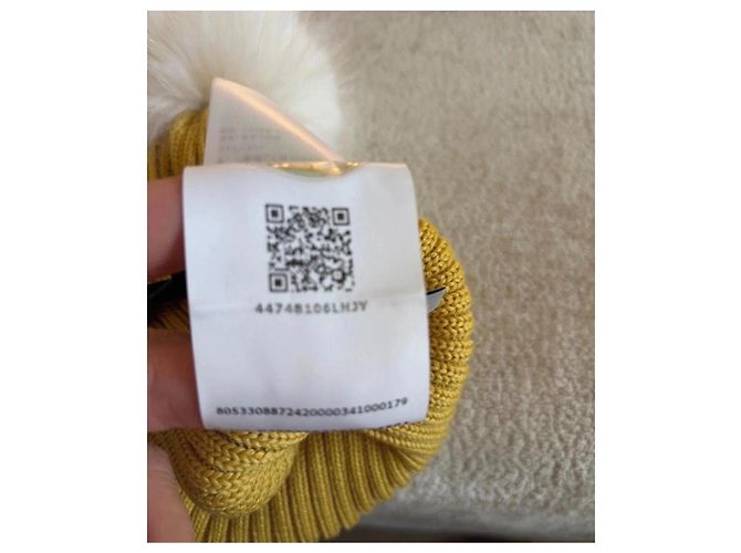 Berretto Moncler in Lana Giallo Senape con Pompon - vista 6