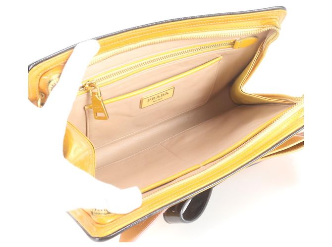 Ribbon Borsa a tracolla in pelle Prada con logo Triangle e motivo a nastro - vista 7