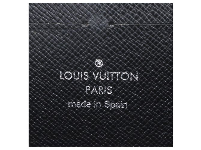 Louis Vuitton Epi Zippy Wallet - view 13