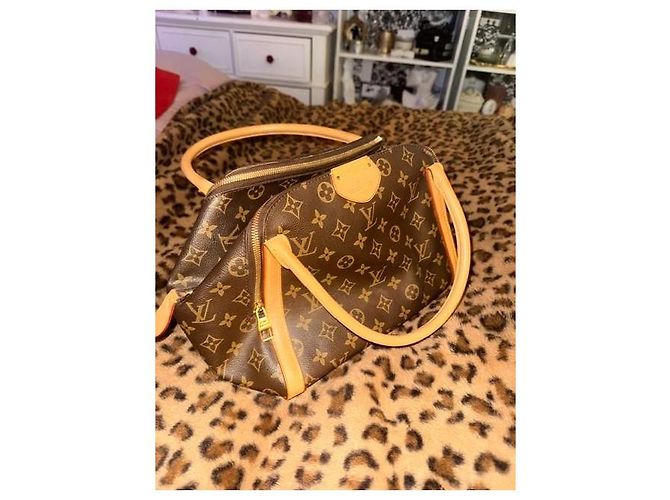 Bolso Louis Vuitton Monogram Medium - vista 2