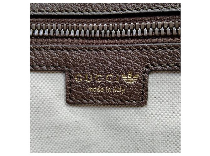 Gucci x Adidas Borsa da Viaggio Duffle Monogramma GG Marrone - vista 11