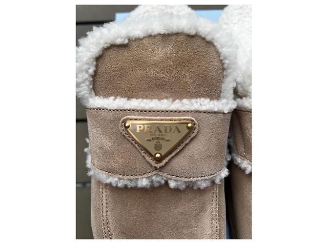 Prada Sabot in camoscio e montone Ecru - vista 2